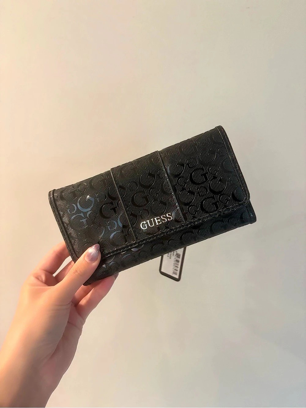 GUESS Logo Embossed Flap Wallet Black